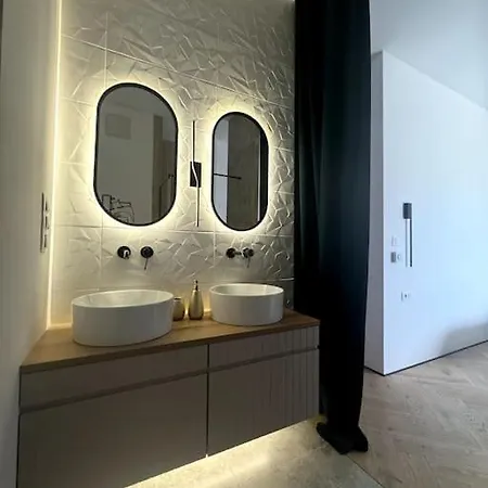 Apartment Modern Flat , Quiet Area Ideal For Family Warsaw